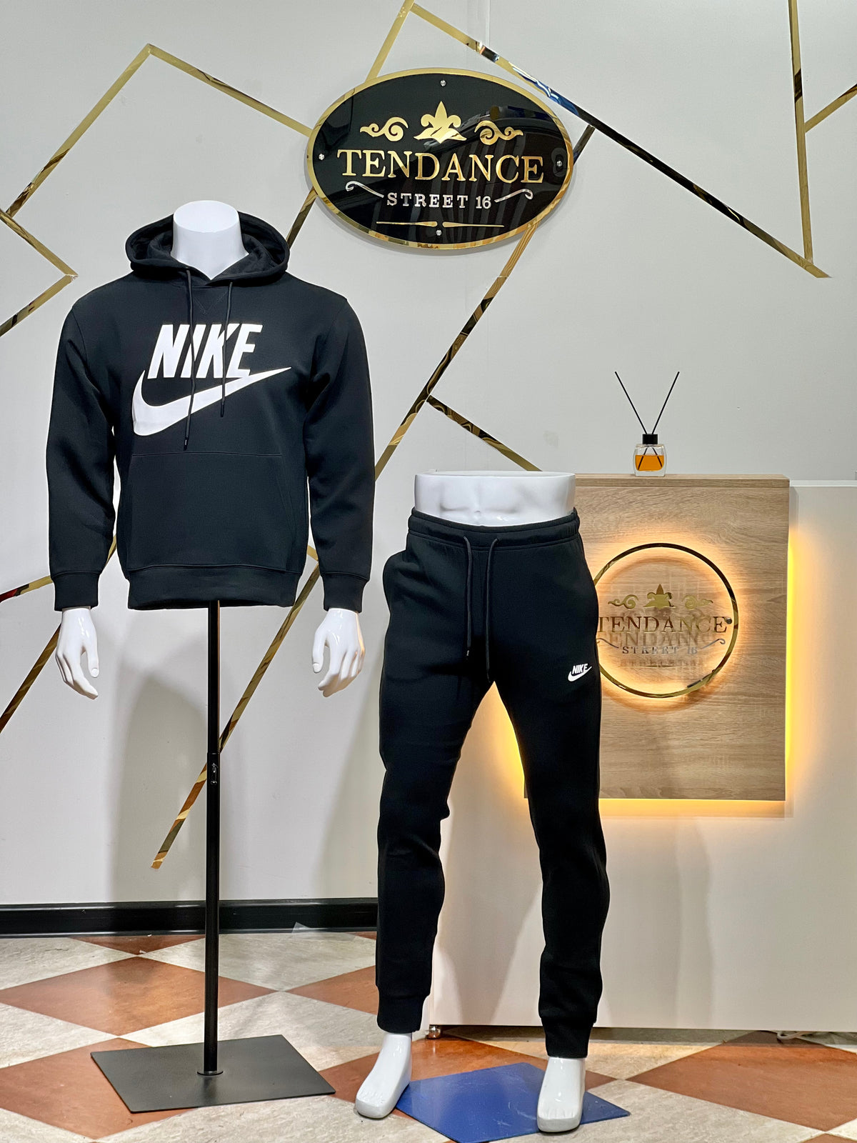 Ensemble nike