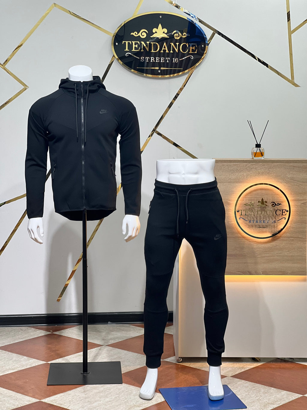Survêtement NikeTech