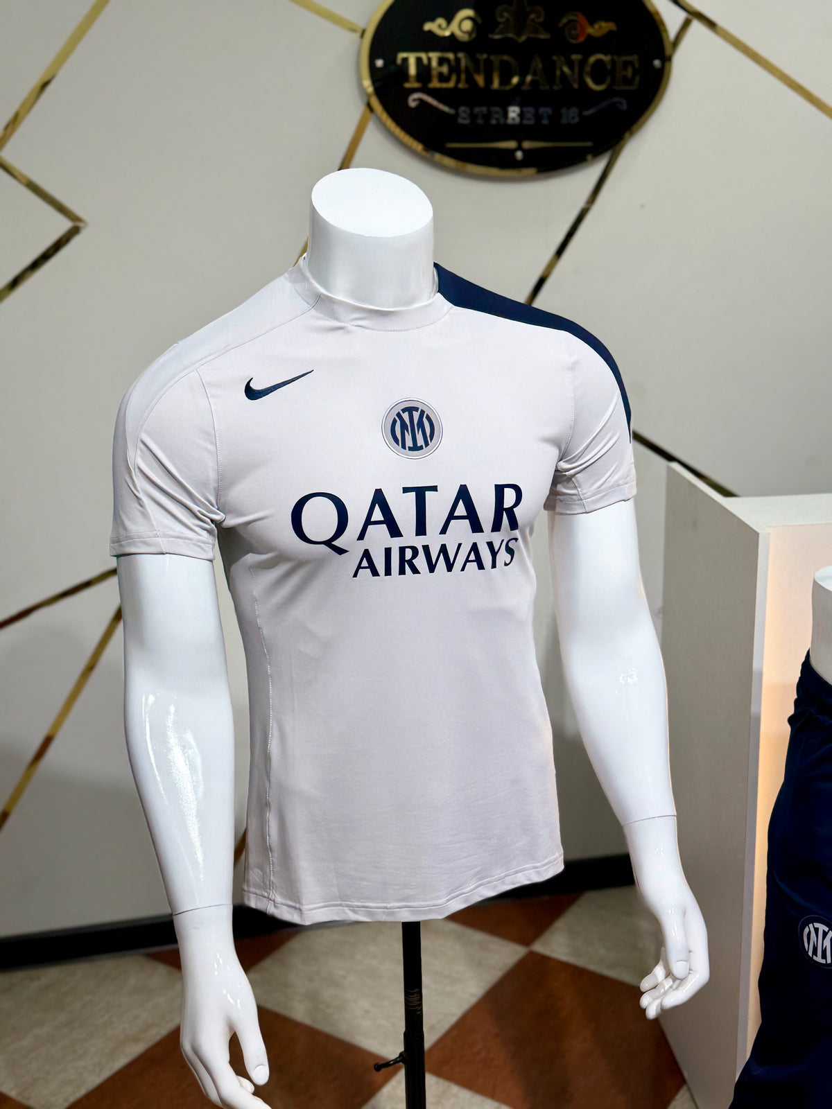 Ensemble Inter