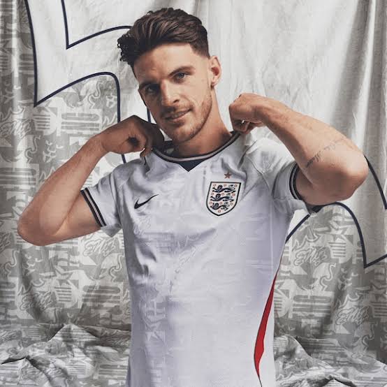 T-shirt england