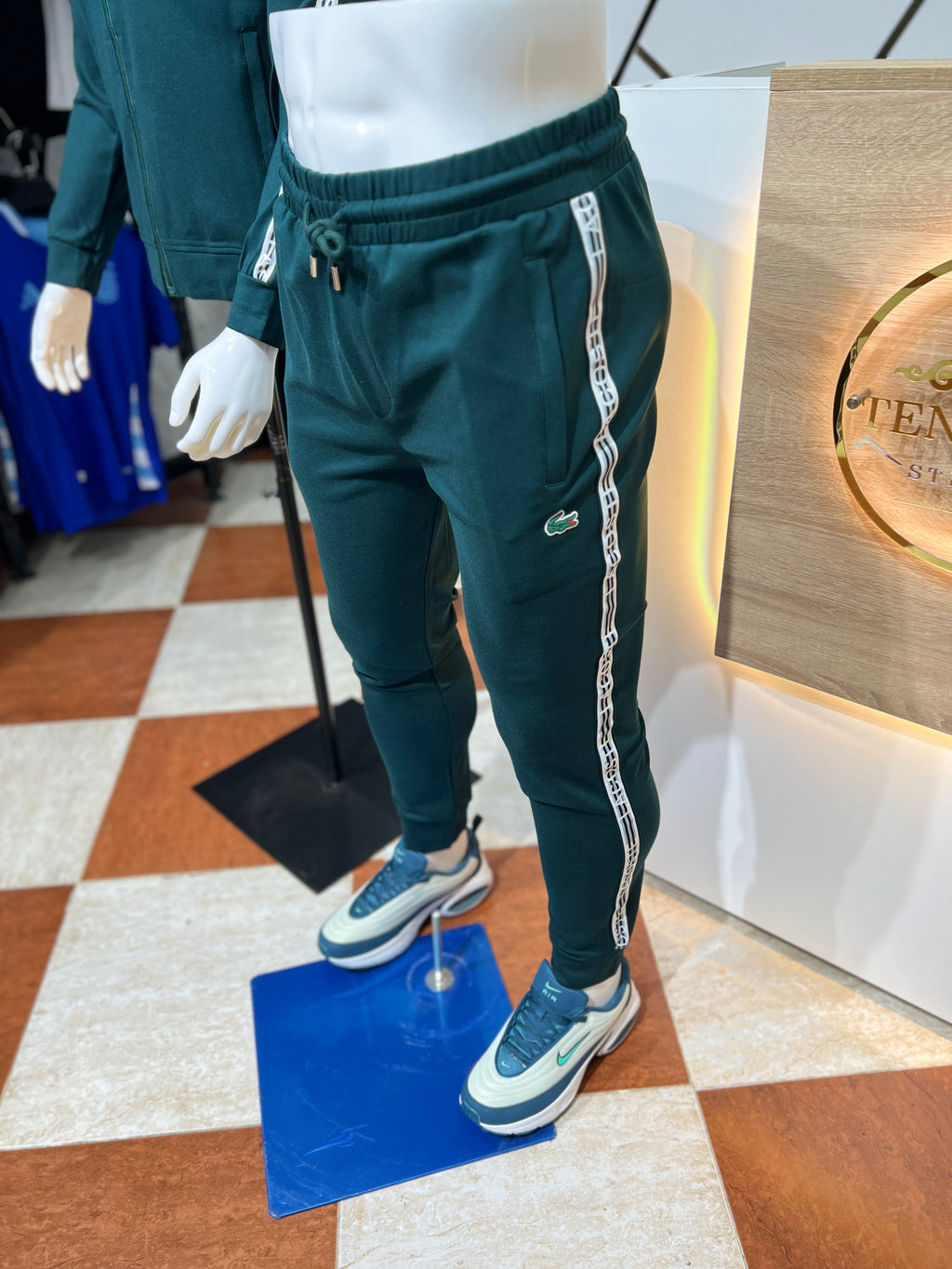 Survêtement Lacoste
