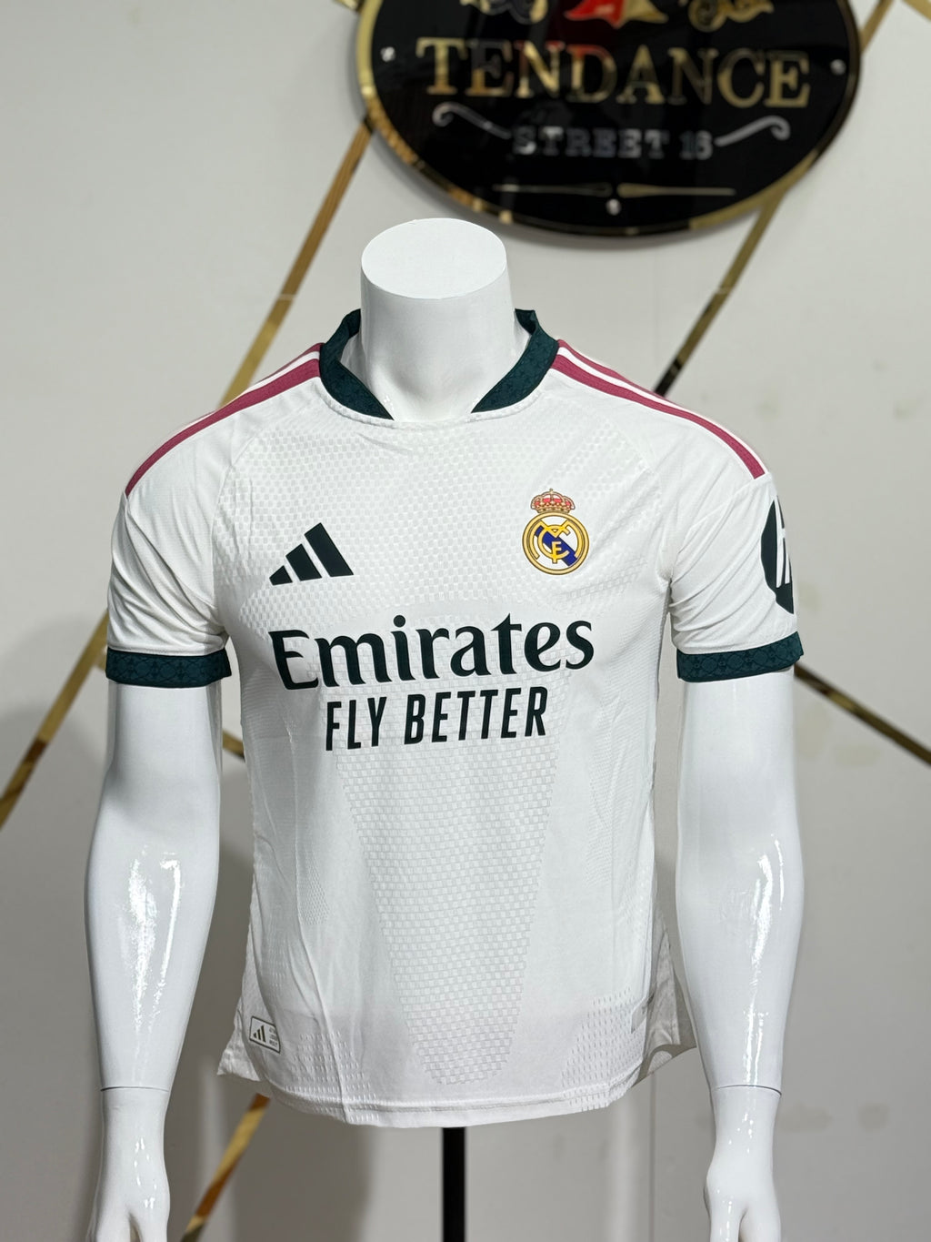 T-shirt Real Madrid 2027